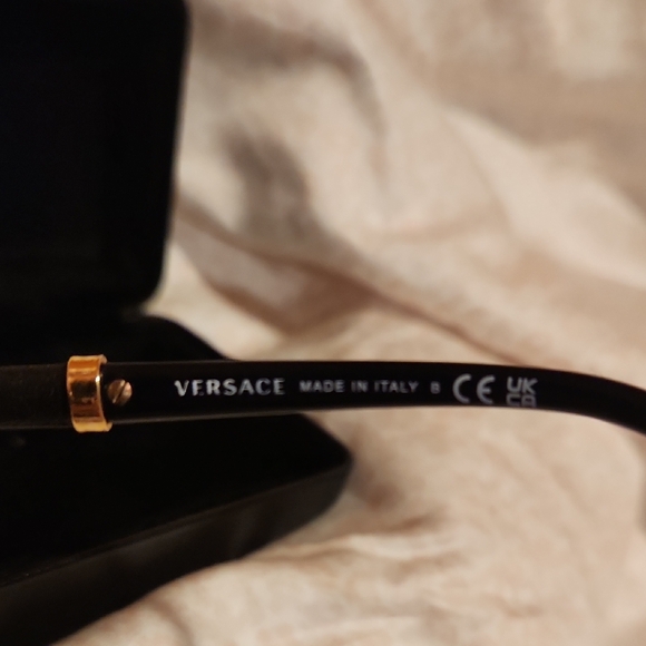 Versace Classic Black Cat Eye Sunglasses main image 5